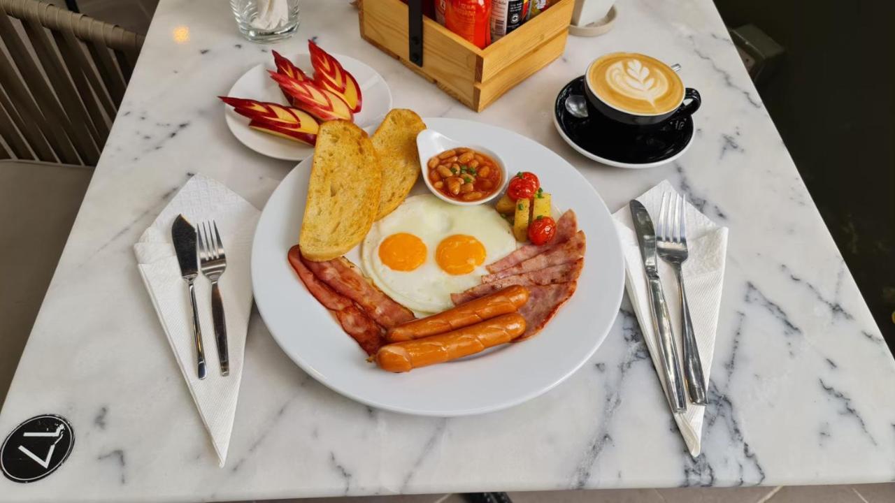 The Madera Lodge Pattaya 좀티엔 비치 외부 사진
