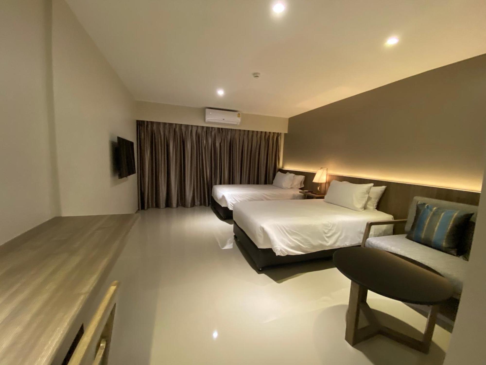 The Madera Lodge Pattaya 좀티엔 비치 외부 사진