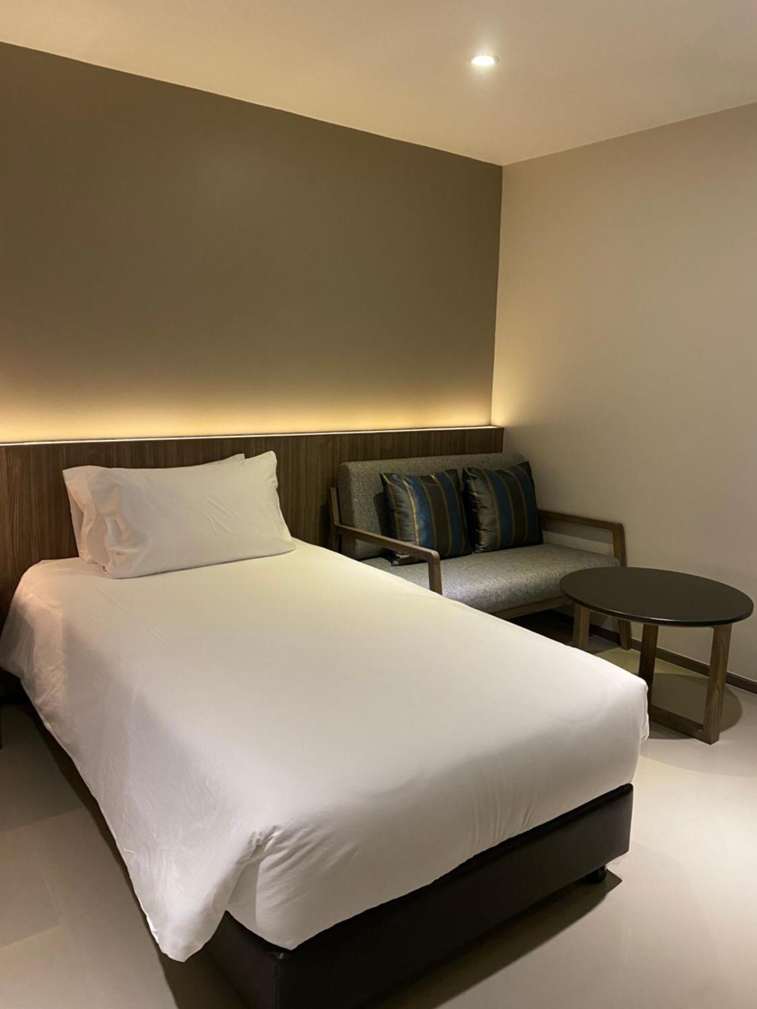 The Madera Lodge Pattaya 좀티엔 비치 외부 사진